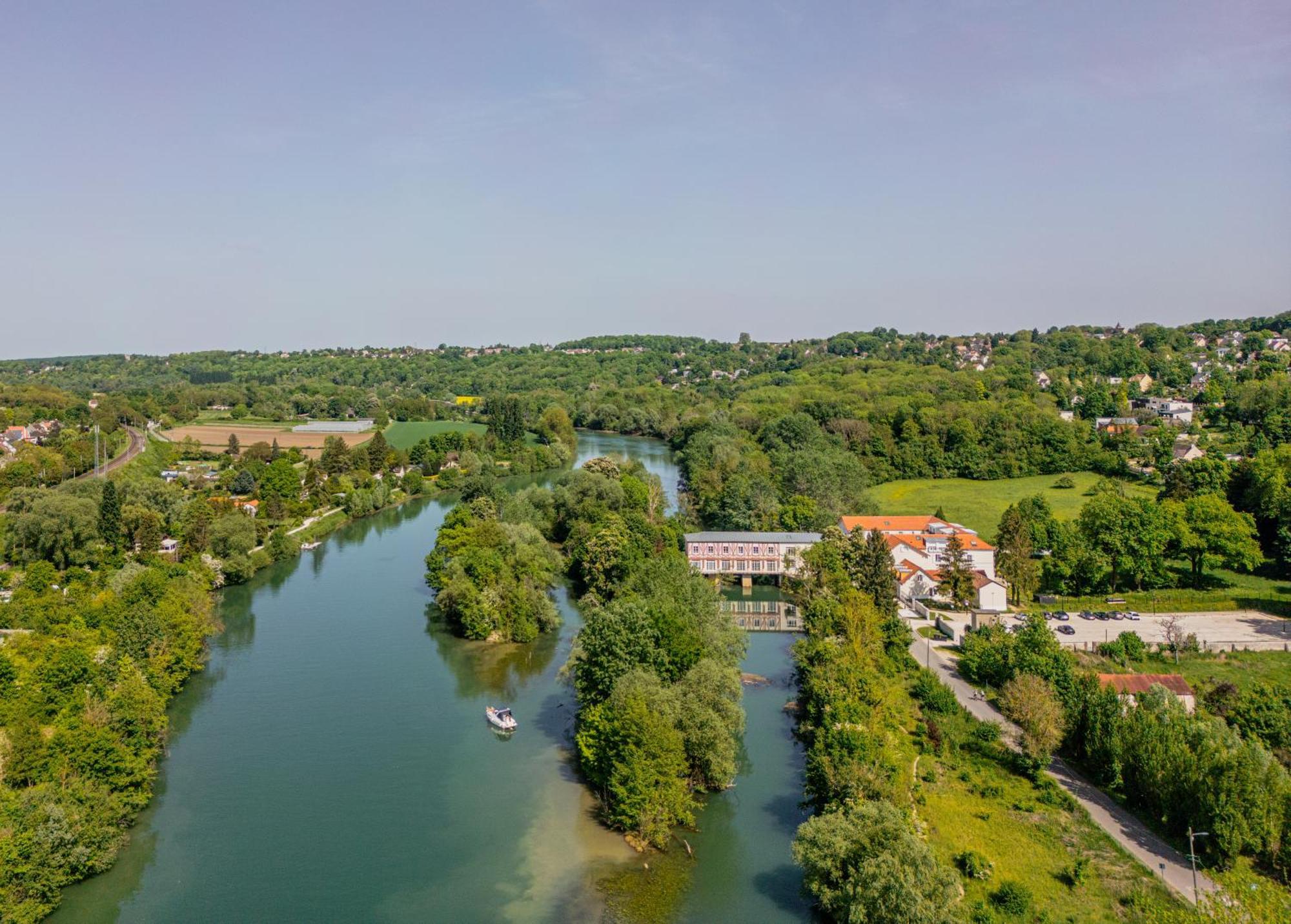 L'Horloge - Appart'Hotel Proche De Disneyland Montévrain Extérieur photo